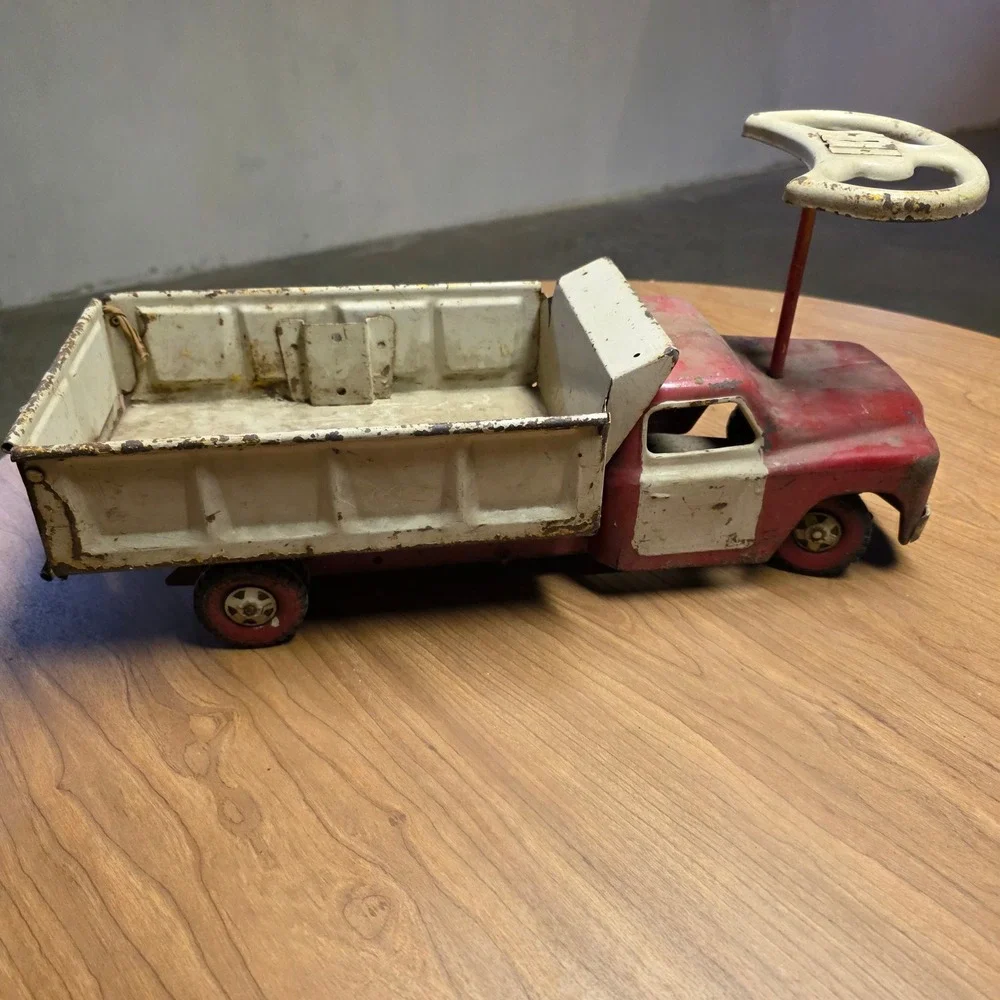 VTG Structo Metal Ride Er Dump Truck Ride On Toy Truck 1950s 1960s Pressed Steel
